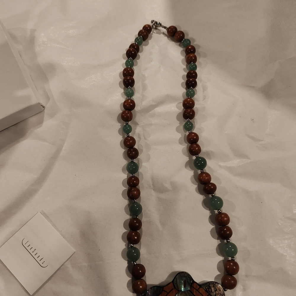Turtle Pendant Beaded Necklace - Brown & Green - Picture 4 of 4